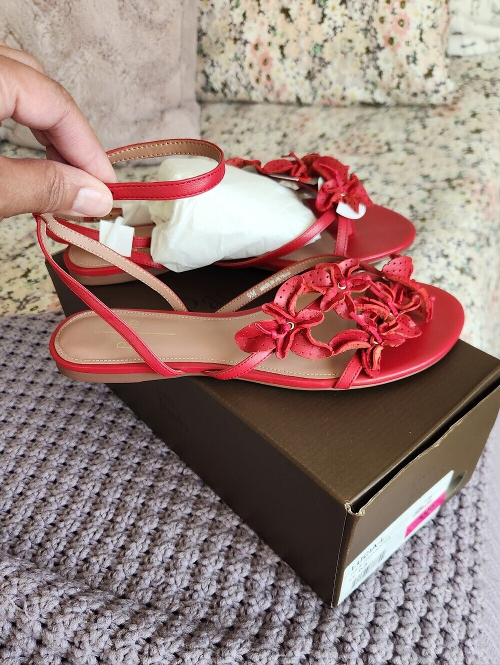 Sz 9 Linea Paolo Red Lucia Sandals